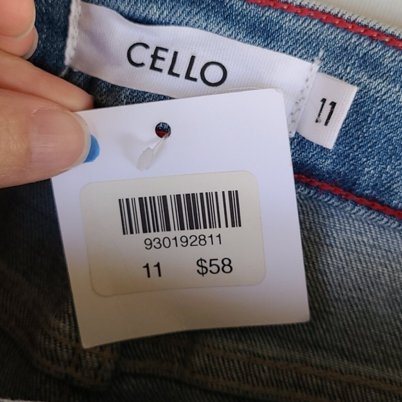 Cello Pearl & destructed Cropped Jeans - Picture 5 of 8